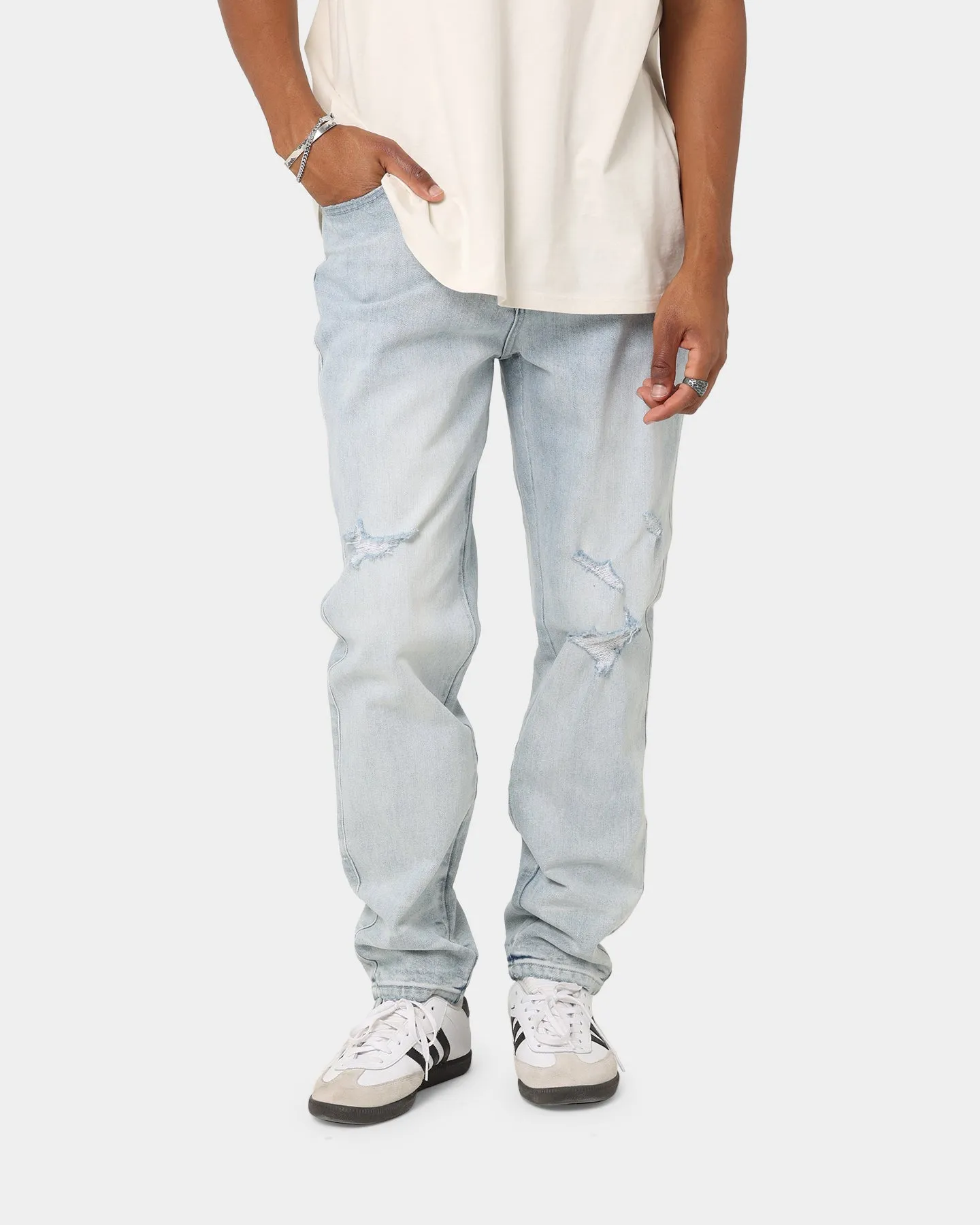 Carré Bouffant Distressed Jeans Light Blue