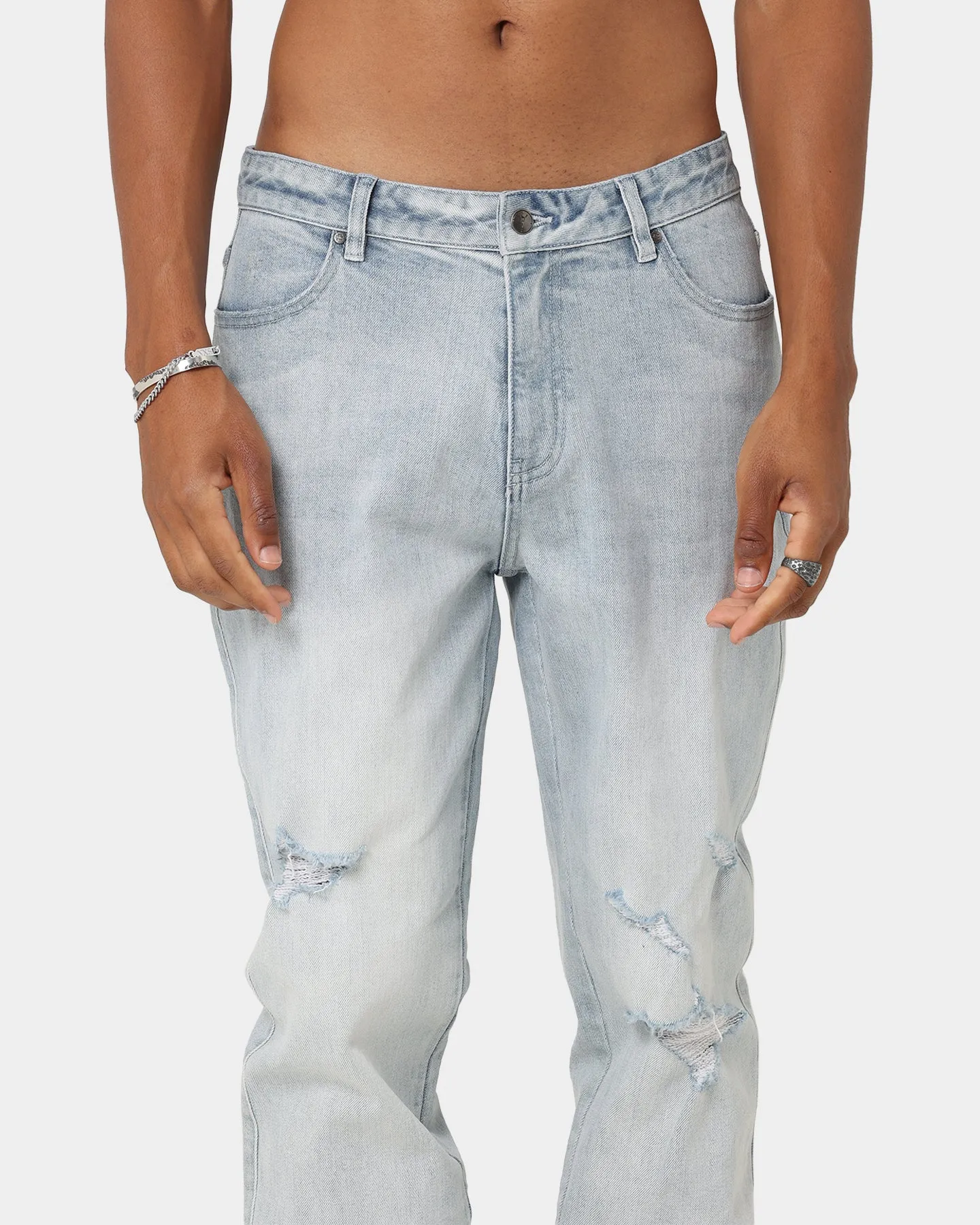 Carré Bouffant Distressed Jeans Light Blue