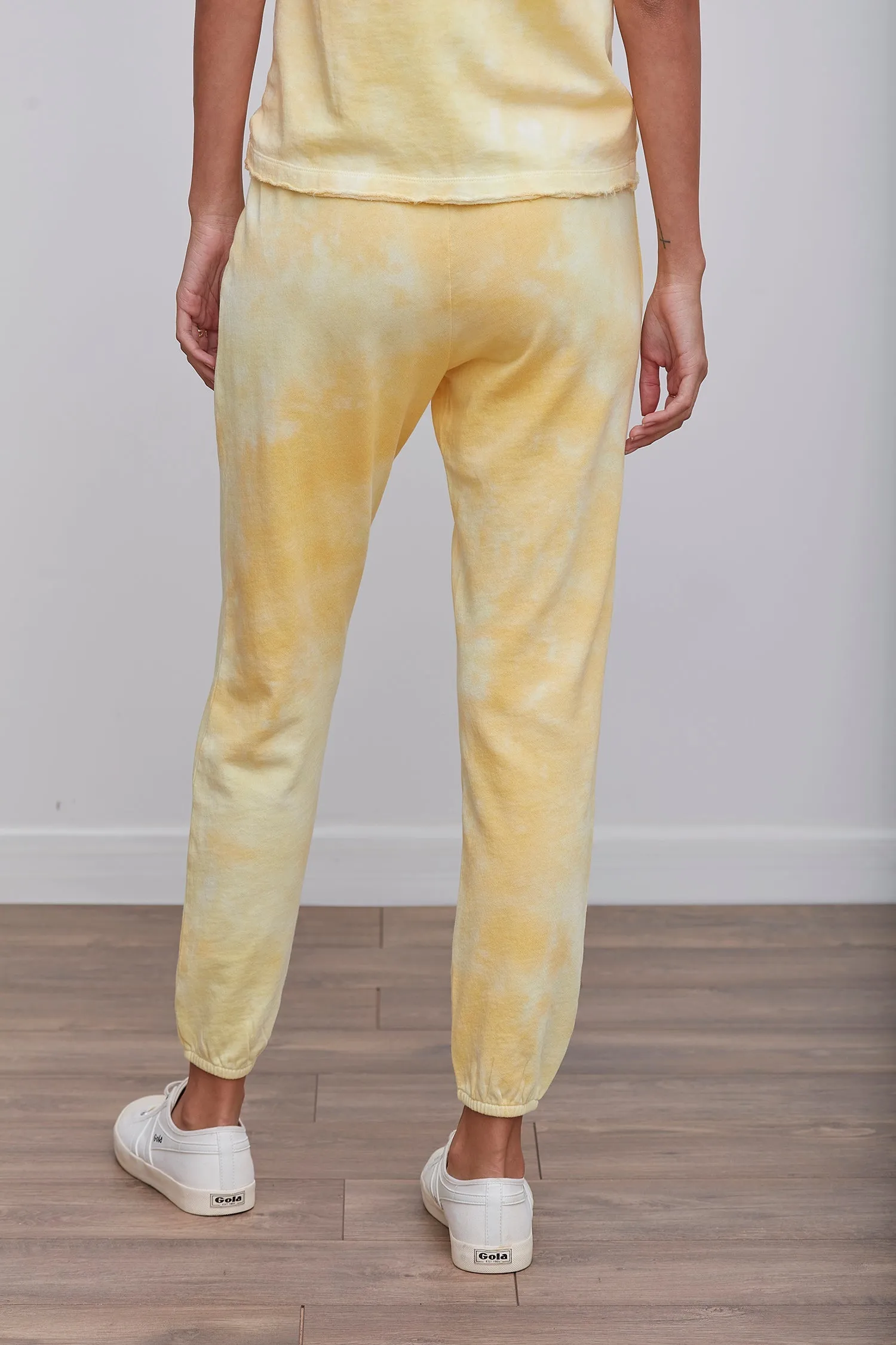 Tie Dye Park Jogger in Tender Yellow Tie Dye